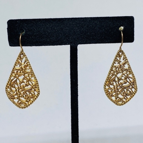 Earrings Filigree dangle earring scrollwork earrings - Picture 1 of 7